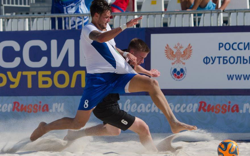Сюжет ГТРК-Курган о выступлении команды «РМК-Курганприбор» в кубке России по пляжному футболу.
