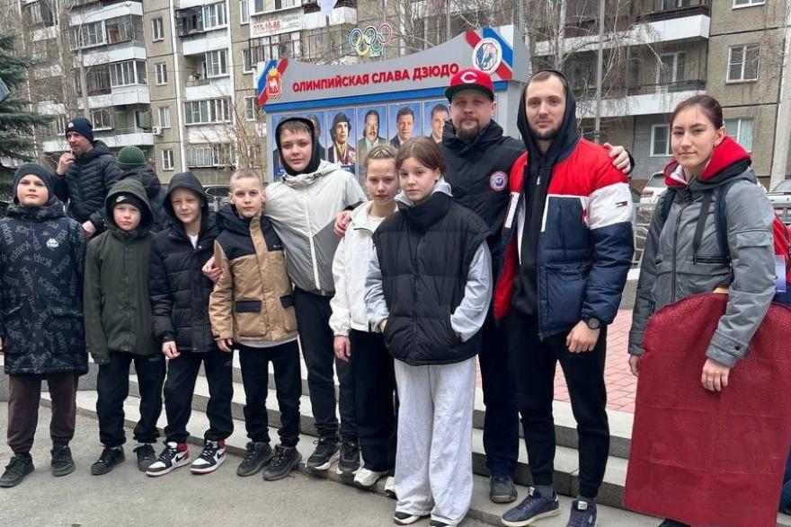 Курганские дзюдоисты привезли пять медалей из Челябинска